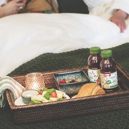 Отель Vertshuset Konow